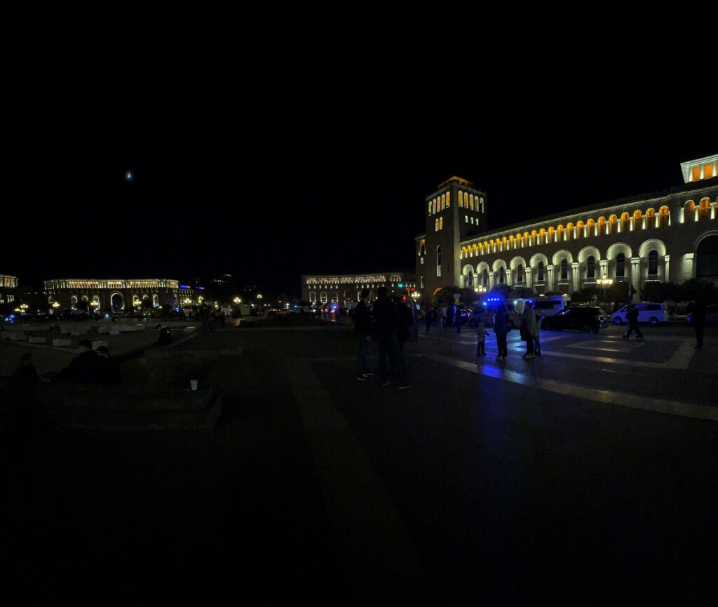 Kurztrip Jerewan- Platz der Republik