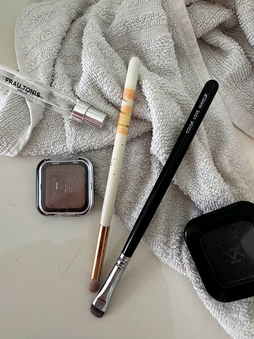 Outfitinspirationen #7 2024 zweifarbiges und zweiteiliges Strickkleid