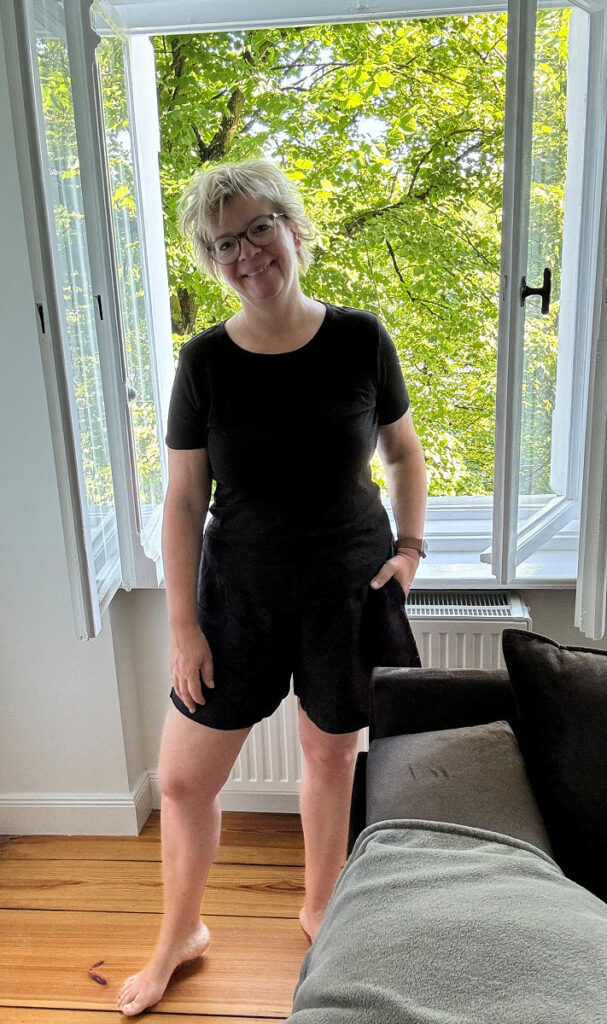 Outfitinspirationen #26/24- hallo Sommer Outfitinspirationen #26/24- hallo Sommer schwarze Leinenshorst schwarzes Leinenshirt