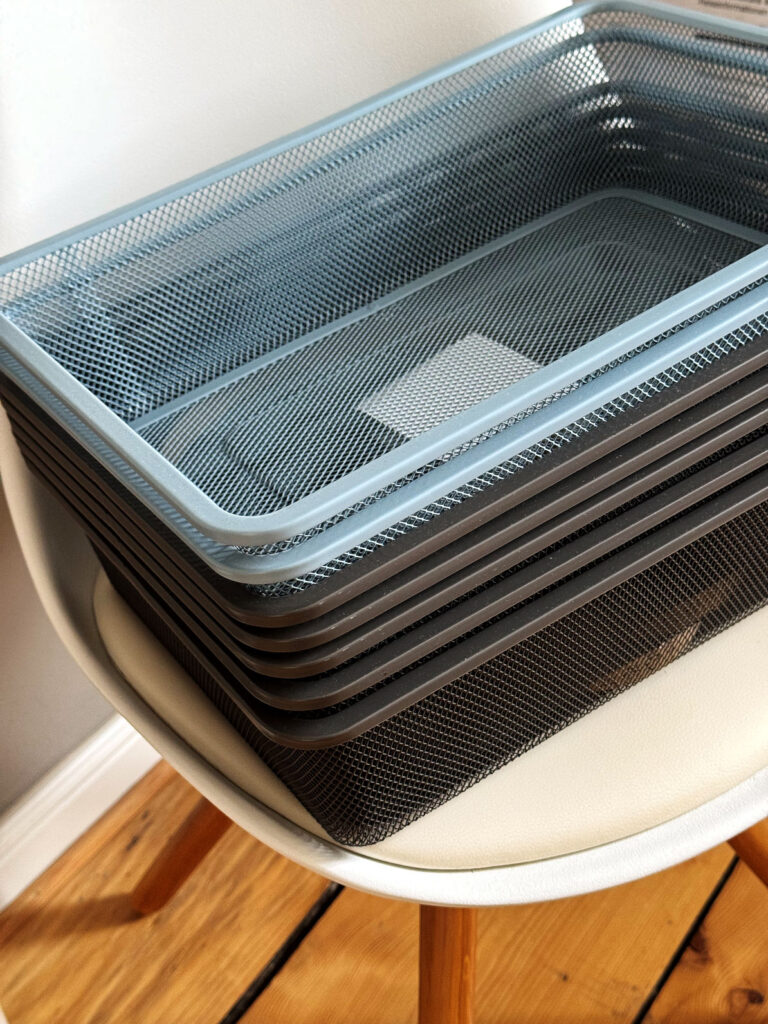 Gedankenfluss- Neue Ordnung im Kleiderschranke-lifewithaglow