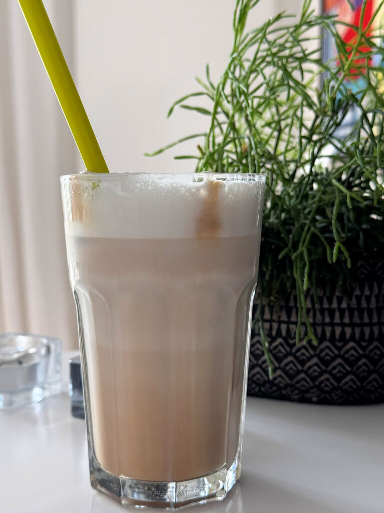 Seelenglück 33/25-lifewithaglow-Sommer-Rezept für kalten Kaffee-