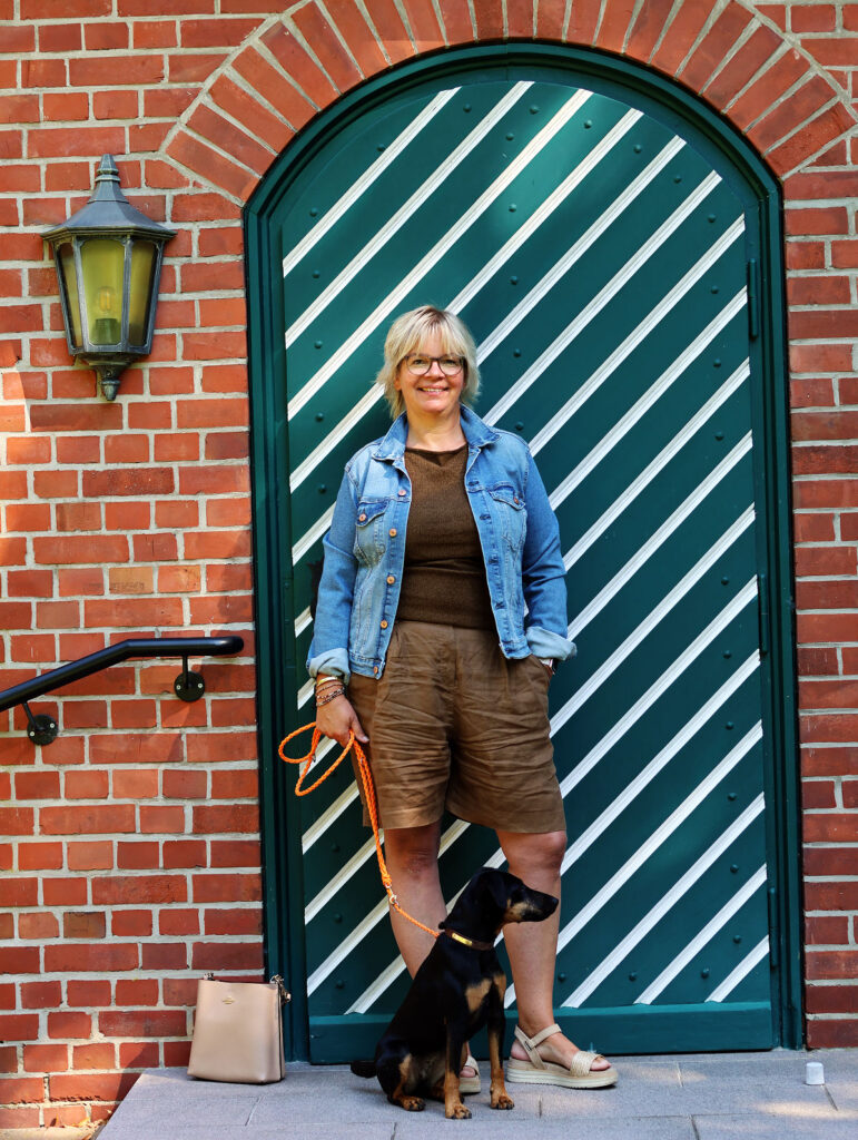 Monochromes Sommeroutfit in braun-lifewithaglow