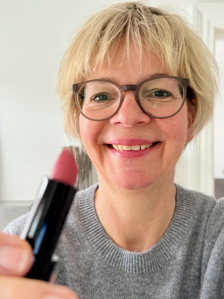 Lippenstift von Jacks Beauty Line-Rosewood-lifewithaglow