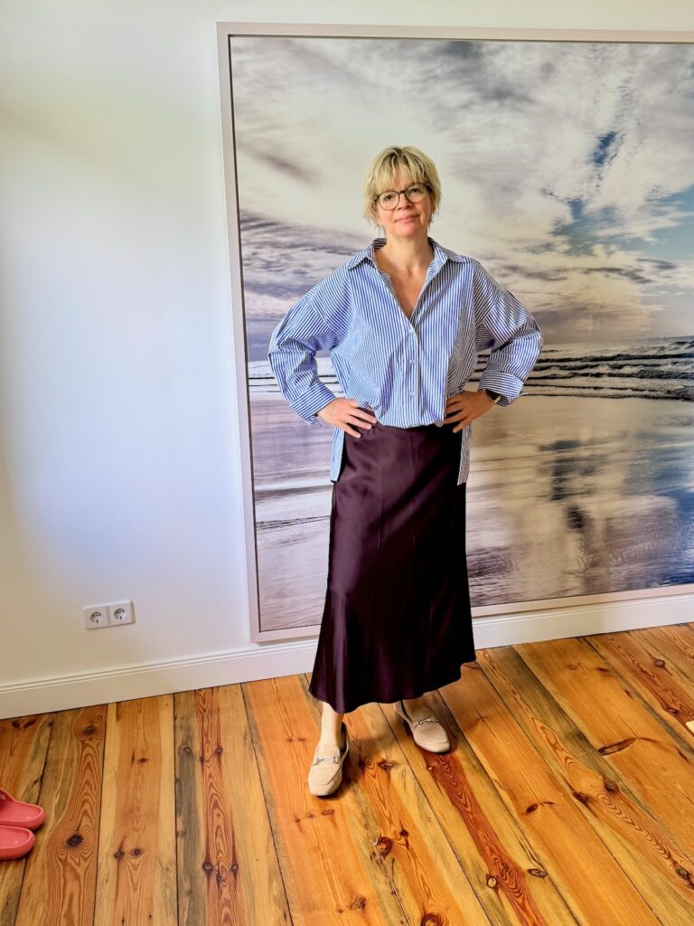 Satinrock stylen-vier Stylingideen mit dem Trendrock-lifewithaglow