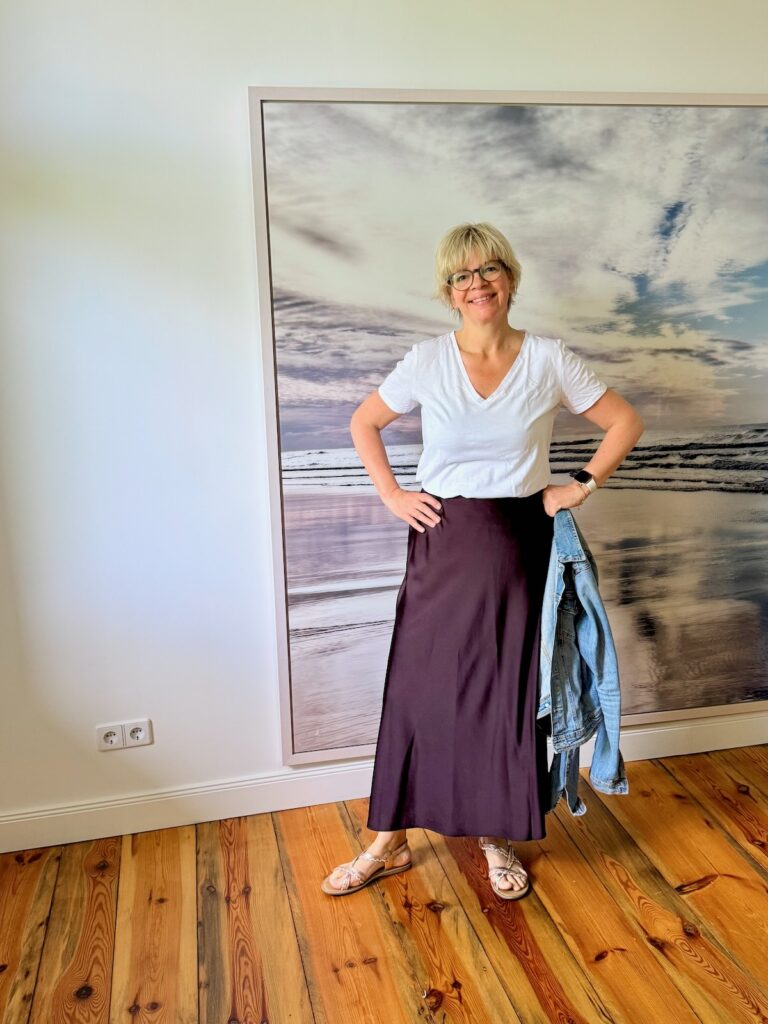 Satinrock stylen-vier Stylingideen mit dem Trendrock-lifewithaglow