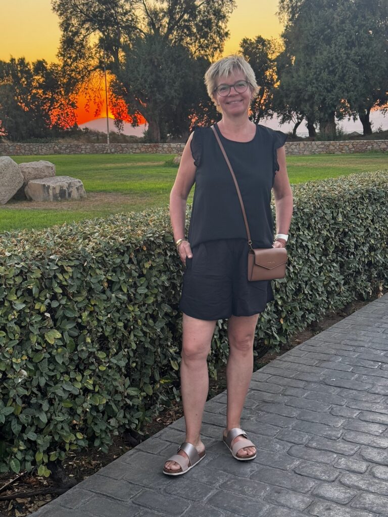 Outfitinspirationen-leichte Sommeroutfits-Urlaubsoutfits-lifewithaglow