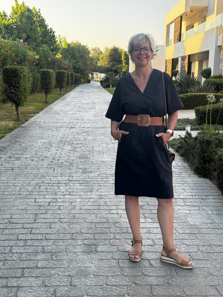 Outfitinspirationen-leichte Sommeroutfits-Urlaubsoutfits-lifewithaglow Outfitinspirationen-leichte Sommeroutfits-Urlaubsoutfits-lifewithaglow