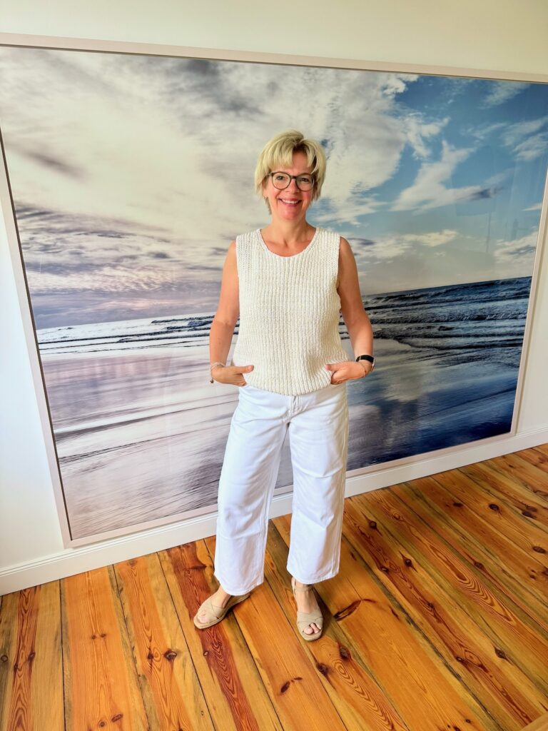 Die weiße Hose stylen-fünf Kombinationsideen-lifewithaglow Die weiße Hose stylen-fünf Kombinationsideen-lifewithaglow