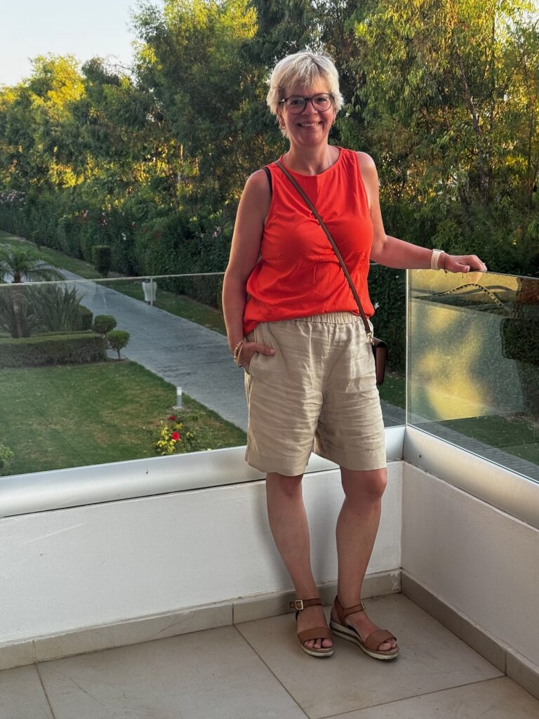 Outfitinspirationen-Sommerstyle-Urlaubsoutfits-lifewithaglow