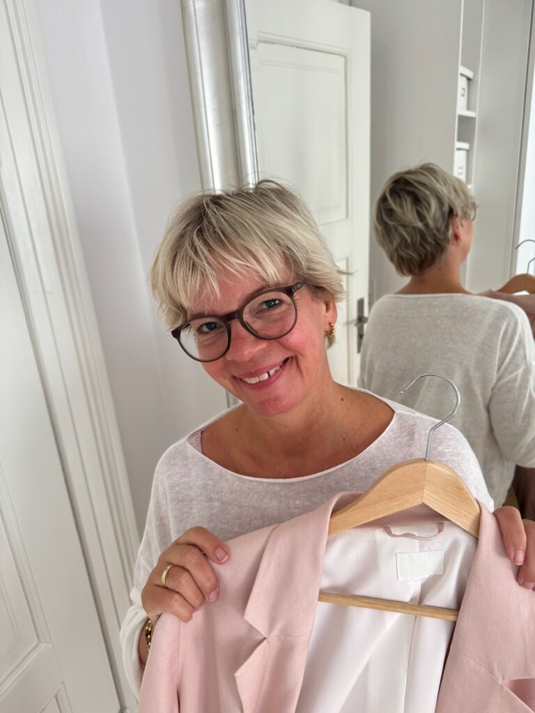 Was ziehe ich heute an-Kleidung ist mehr als nur Kleidung-Warum Kleidung mehr kann als nur gut auszusehen-lifewithaglow Was ziehe ich heute an-Kleidung ist mehr als nur Kleidung-Warum Kleidung mehr kann als nur gut auszusehen-lifewithaglow