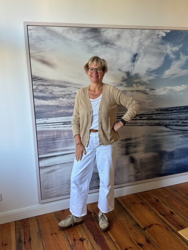 Weiße Hose im Herbst-Transitional Look-Übergangslook-Styling-lifewithaglow