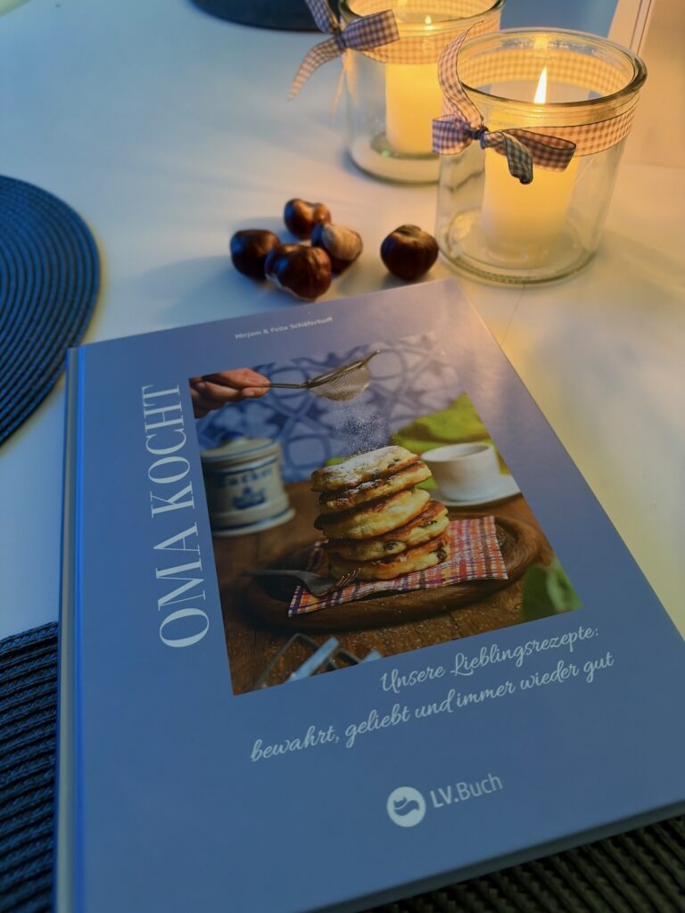 Oma kocht-Hausmannskost, Soulfood und mehr-LV Buch-Miri und Felix Schäferhoff-lifewithaglow Oma kocht-Hausmannskost, Soulfood und mehr-LV Buch-Miri und Felix Schäferhoff-lifewithaglow