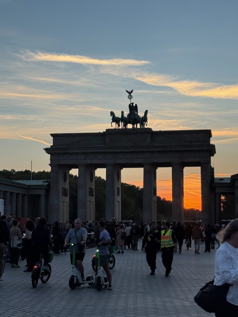 Seelenglück im goldenen Herbst-von Kerzenlicht und Sommerresten-lifewithaglow Seelenglück im goldenen Herbst-von Kerzenlicht und Sommerresten-lifewithaglow